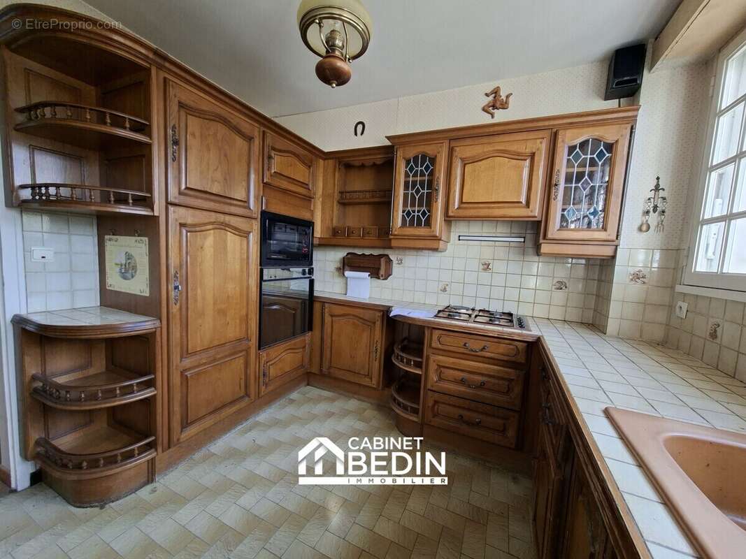 Maison à BASSENS