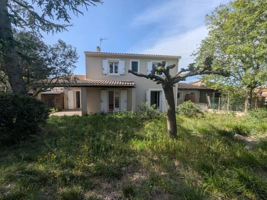 Maison à ROCHEFORT-DU-GARD