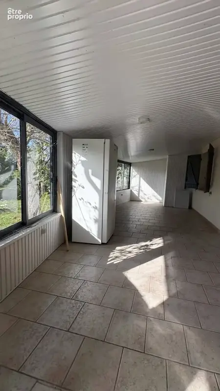 SAINT-DENIS-DE-PILE (33910)   Maison de 143,93 m2 avec ascenseur privatif, garage de 71 m2 et beau potentiel ! - photo 4