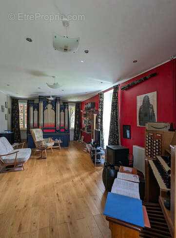 Maison à BAIGNES-SAINTE-RADEGONDE