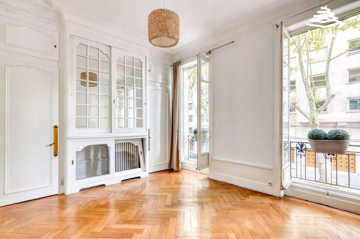 Appartement à LYON-6E