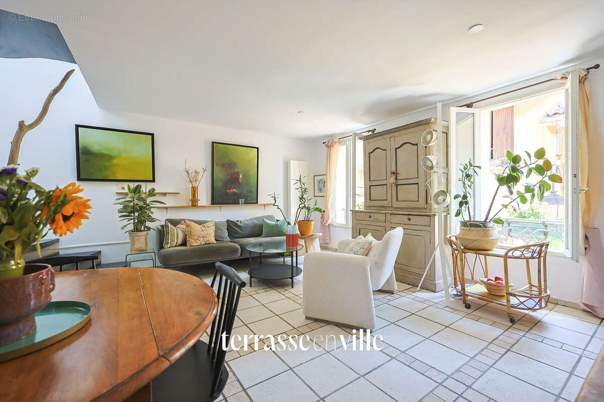 Appartement à AIX-EN-PROVENCE