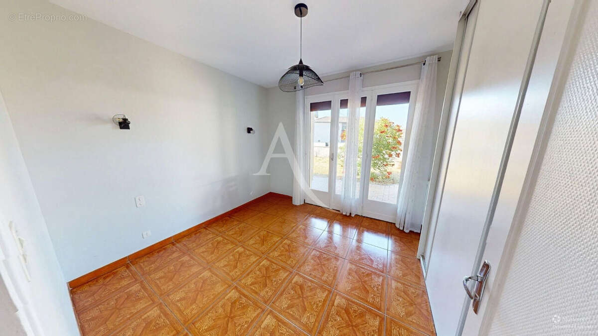Maison 4 pièce(s) sur sous-sol. - photo 4