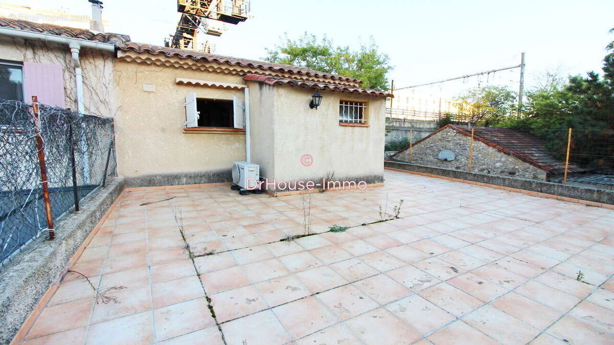 Maison à MARSEILLE-4E