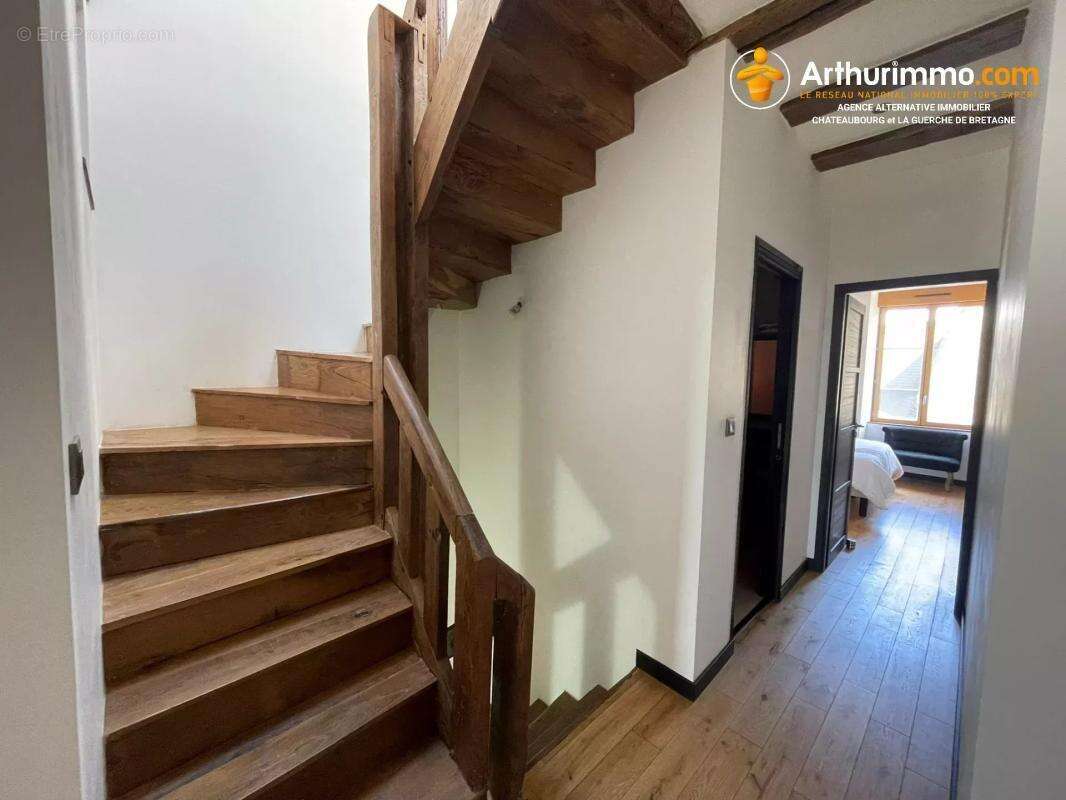 Maison à LA GUERCHE-DE-BRETAGNE