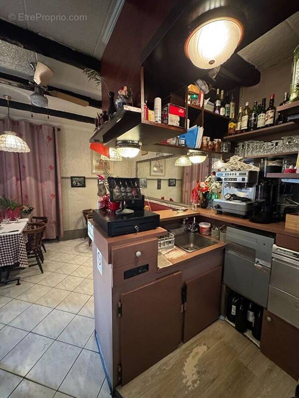 Commerce à MONTROUGE