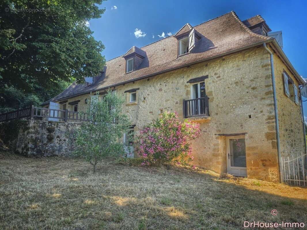 Maison à PLAZAC