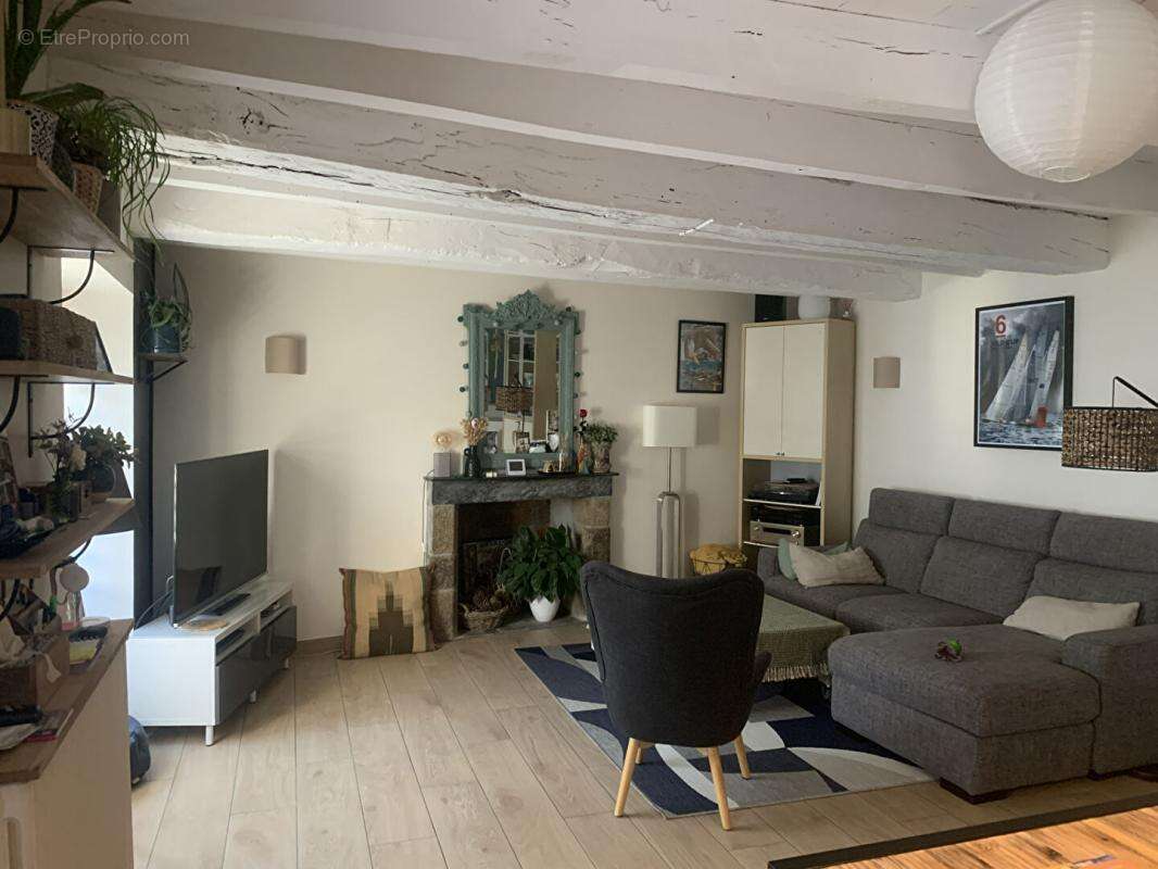 Maison à PLUVIGNER
