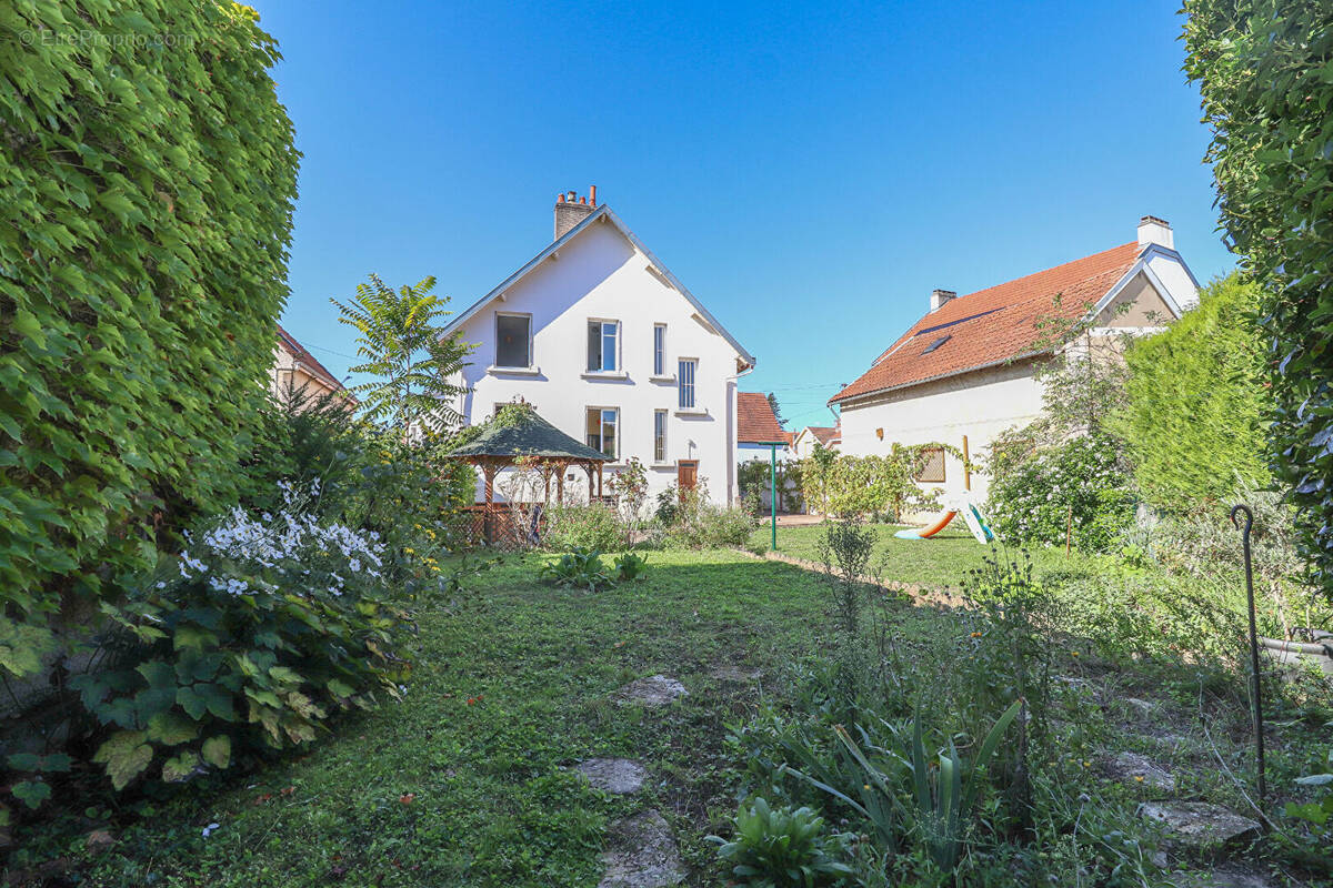Maison à DIJON