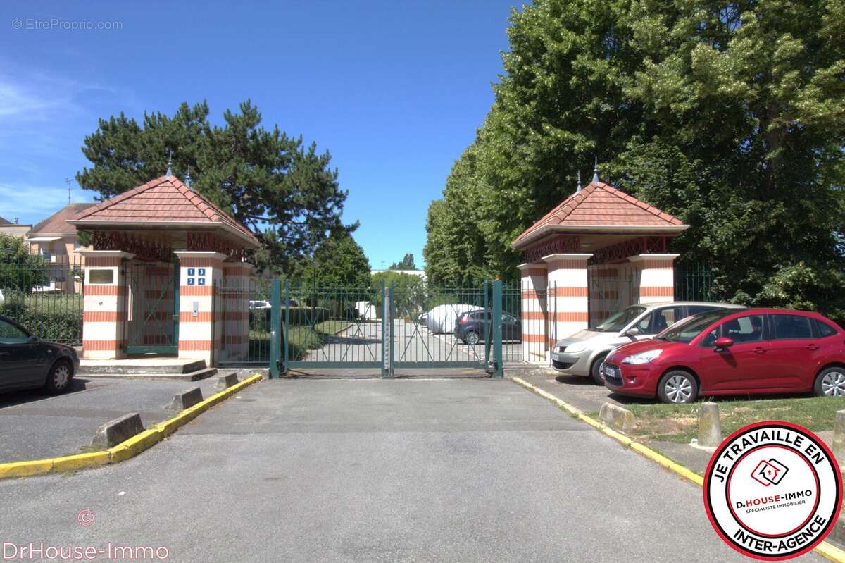 Appartement à ELANCOURT