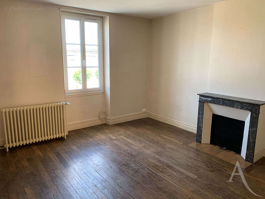 Maison à ARGENTON-SUR-CREUSE