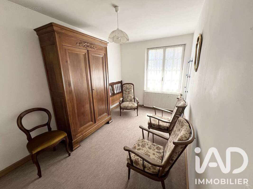 Maison 74 m² à Mainvilliers  - photo 8