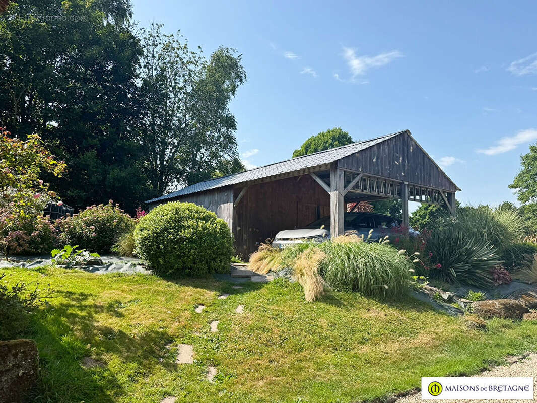 Maison à RIEC-SUR-BELON