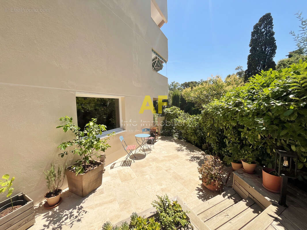 Appartement à SAINT-RAPHAEL