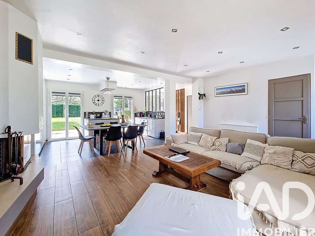 Photo 9 - Maison à SAINT-FARGEAU-PONTHIERRY