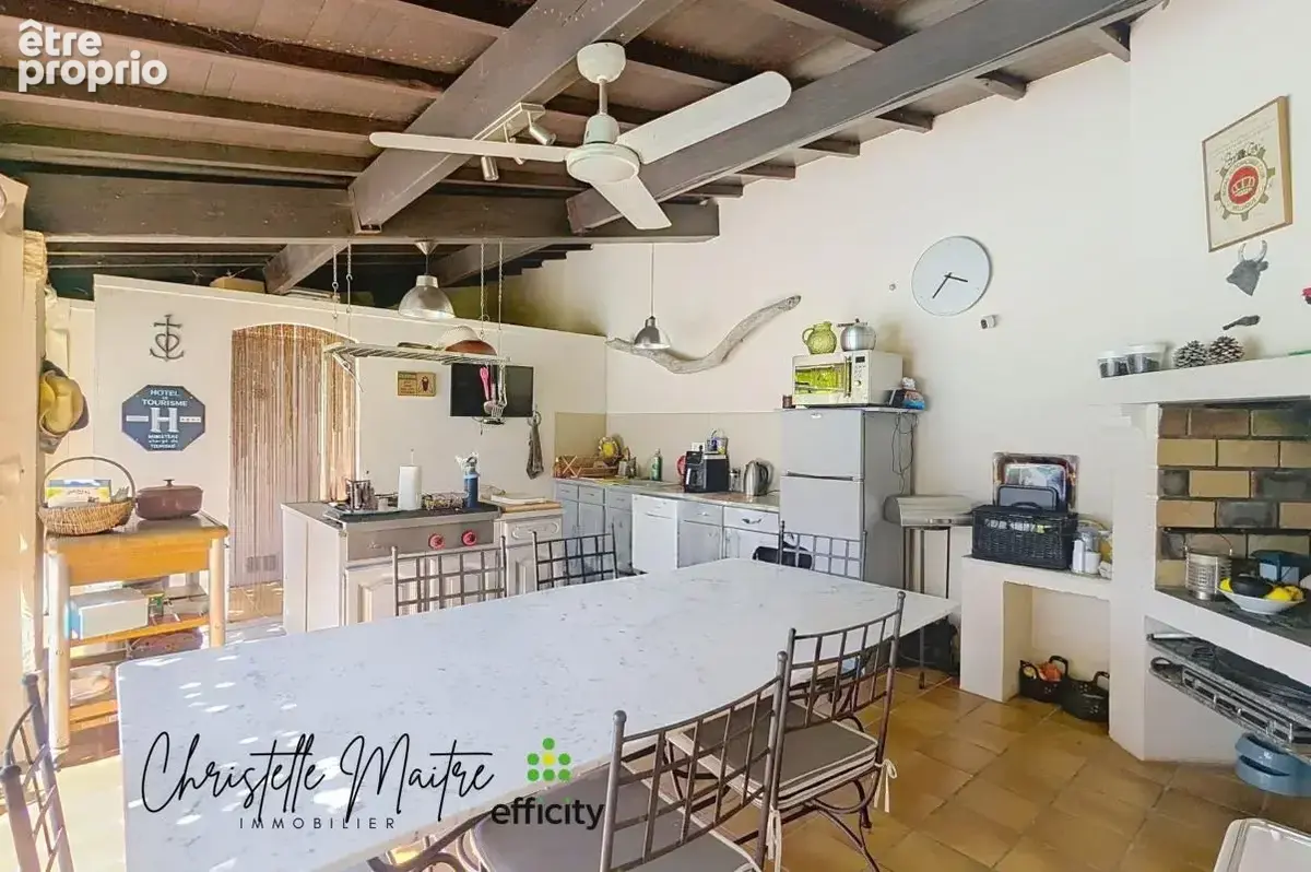 Maison 7 pièces 220 m² à vendre à Arles (13200) - photo 18