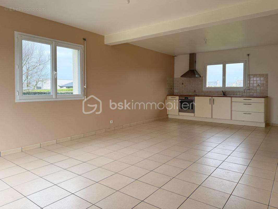 Maison à PLOUDALMEZEAU