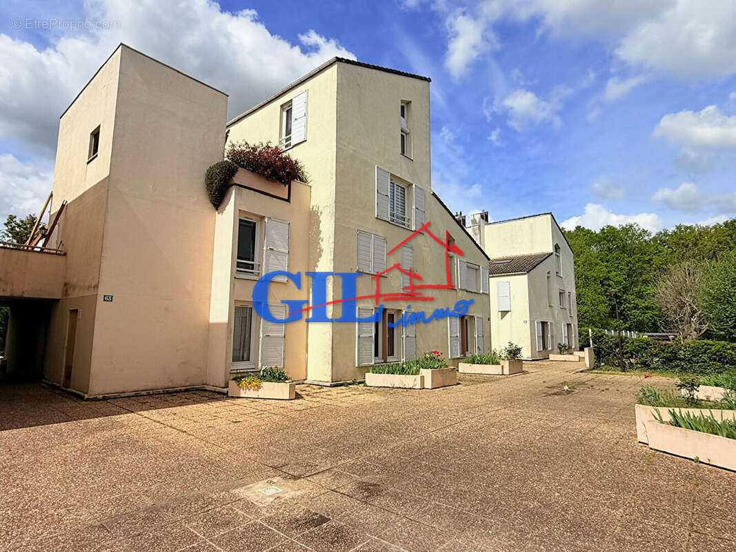 Appartement à NANDY