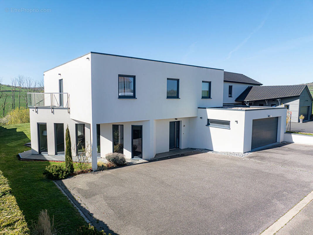 Maison à DELME