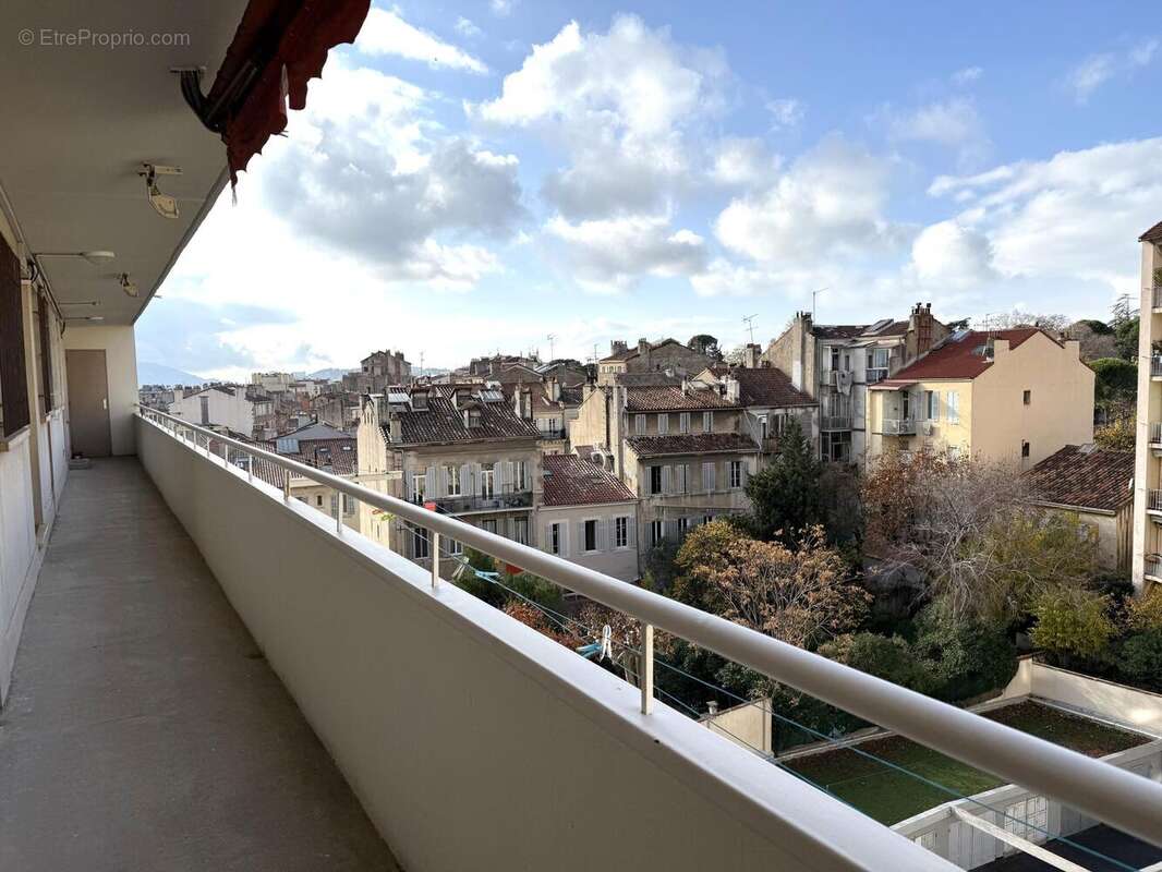 Photo 8 - Appartement à MARSEILLE-4E