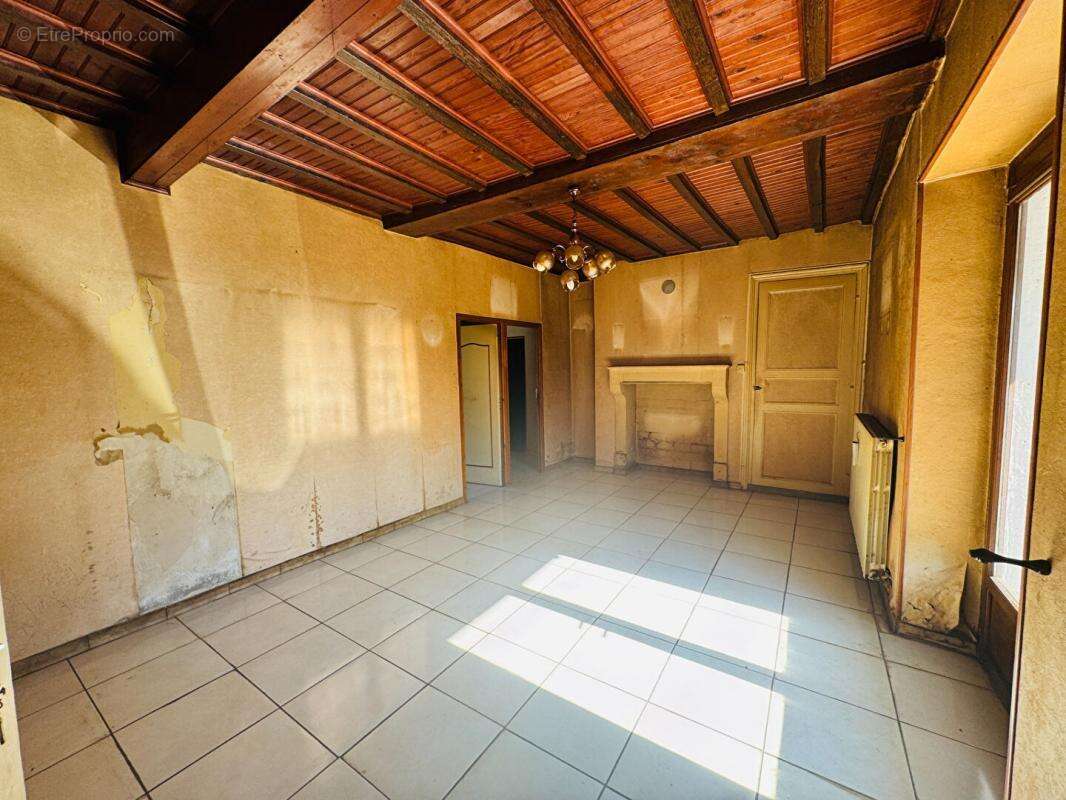 Maison à PREMERY