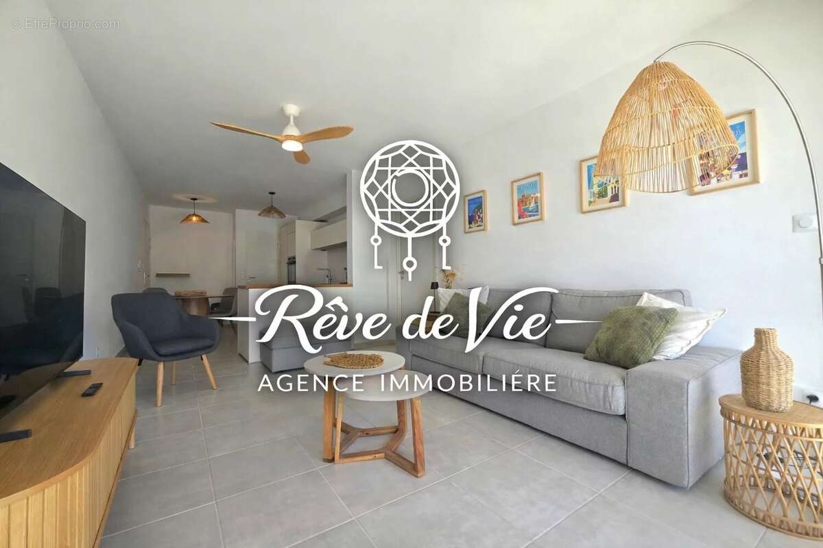 Appartement à BORMES-LES-MIMOSAS