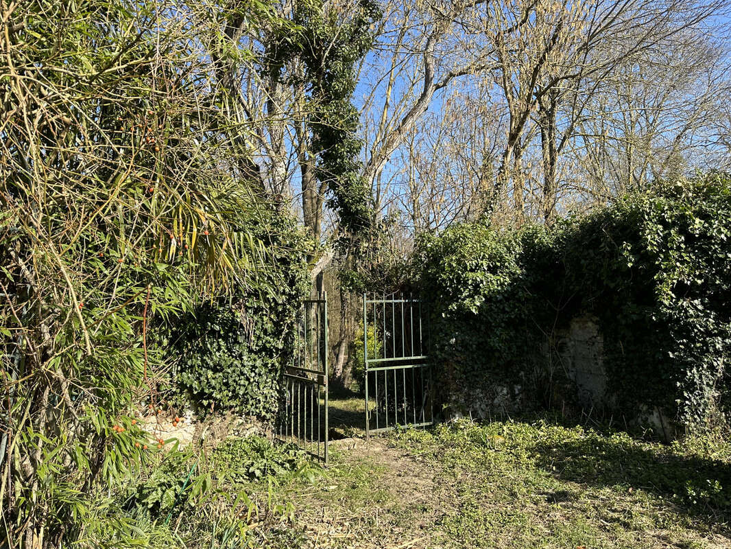 Maison à BLANDY
