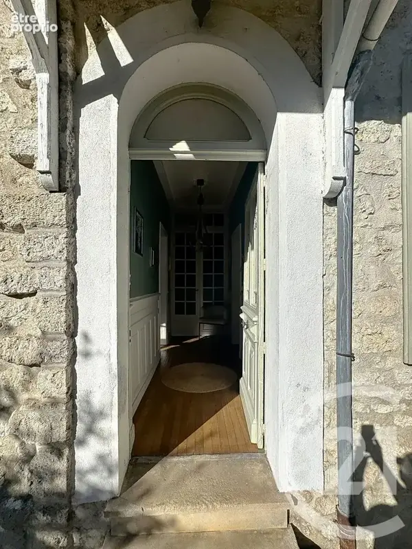 Maison 5 pièces 133 m² à vendre à Gond-Pontouvre (16160) - photo 5
