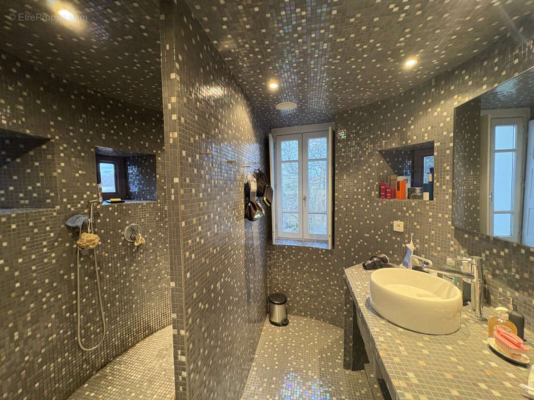 Appartement à SORBIERS