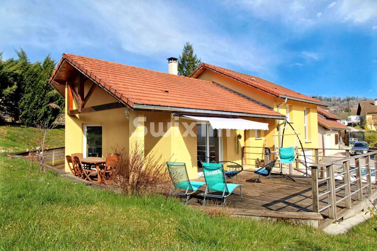 Maison à RAVILLOLES