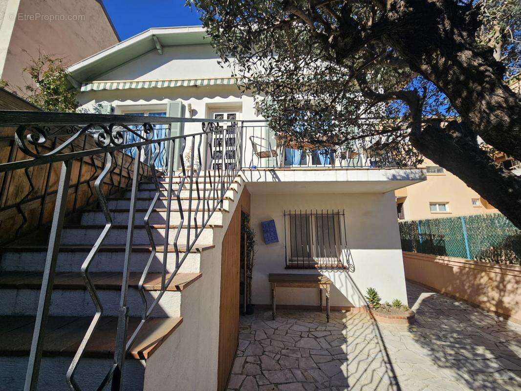 Maison à CAGNES-SUR-MER