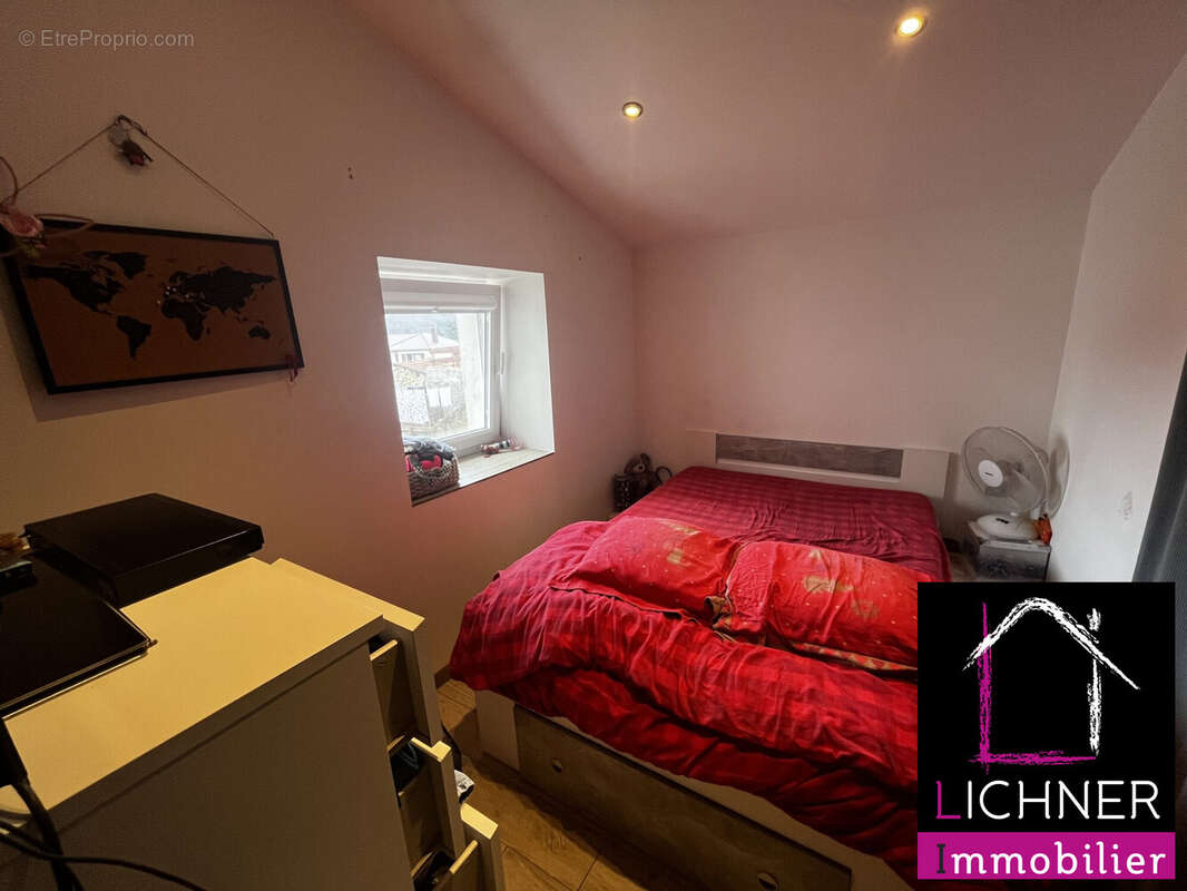 Petite maison chambre - Maison à LONGEVILLE-LES-SAINT-AVOLD
