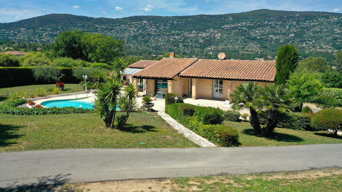 Villa peymeinade 177 m² avec piscine et jardin 2230 m² - photo 4