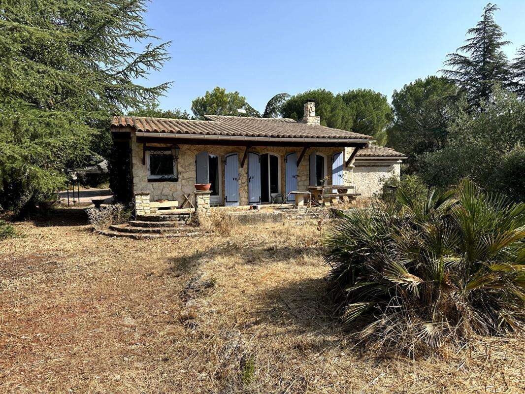Maison à GORDES
