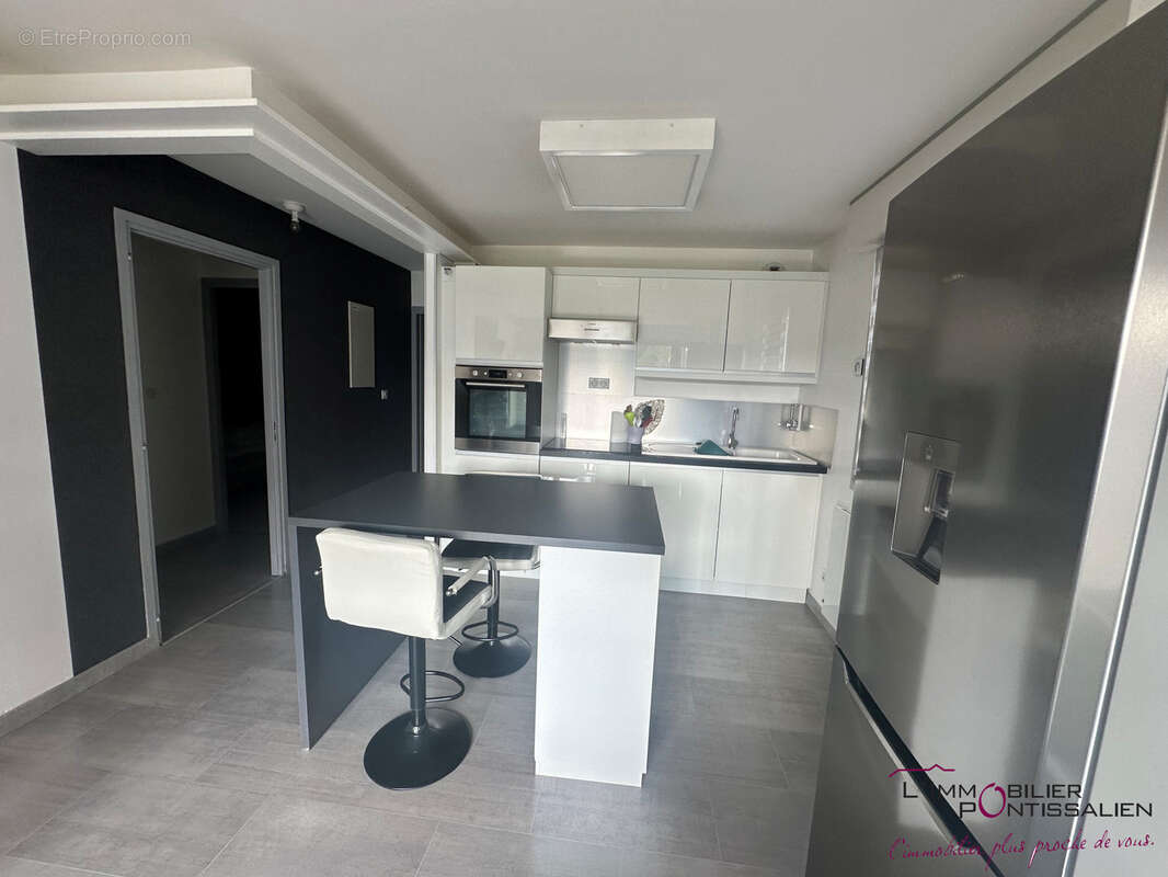 Pontarlier - appartement t3 - balcon - garage - photo 3