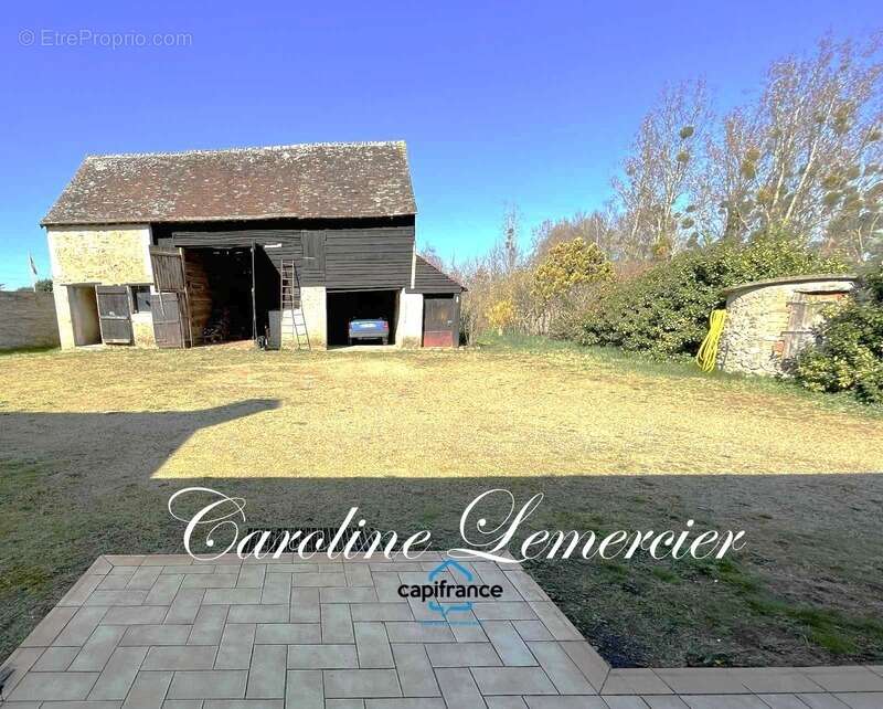 Maison à CONNERRE