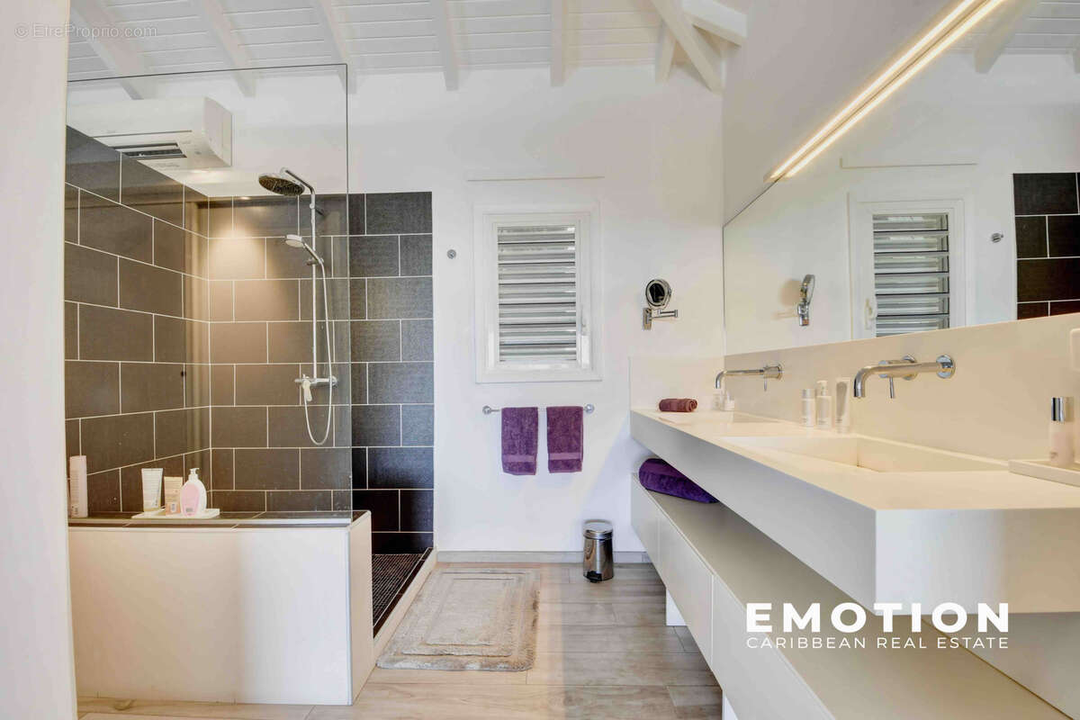 Maison à SAINT-MARTIN