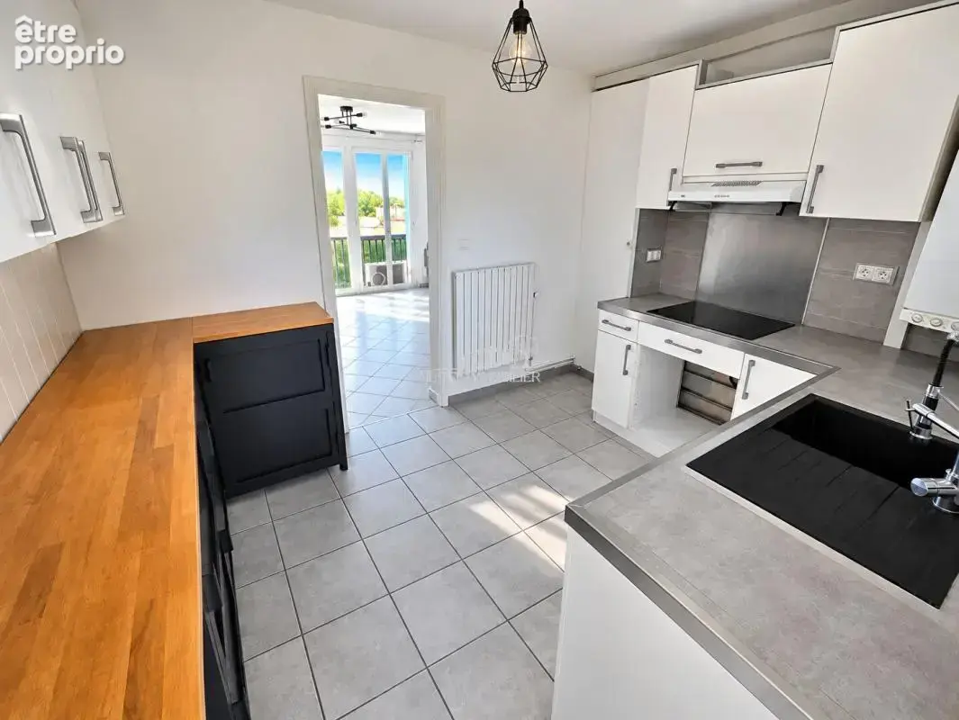 Appartement Vitrolles 4 pièce(s) 83 m2 - photo 18