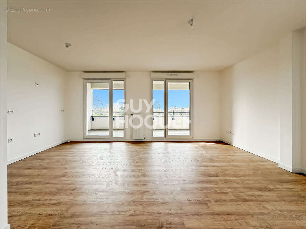 Appartement à CHESSY