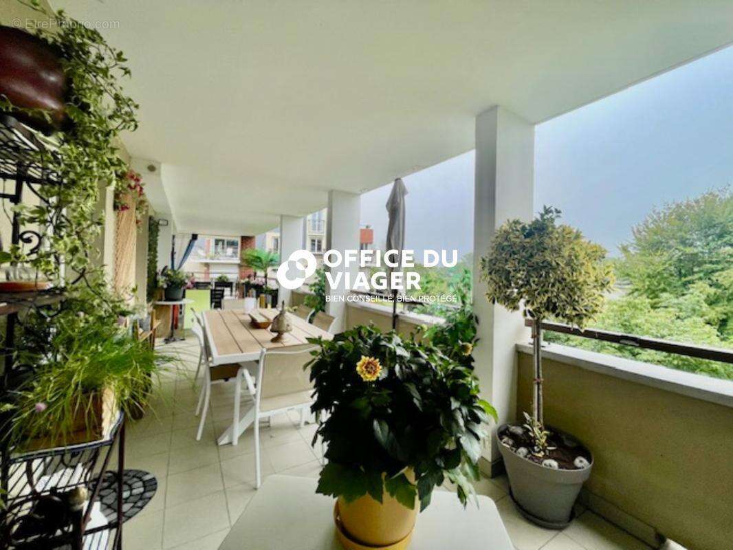 Appartement -4 pièces - 84,18 m² - photo 8