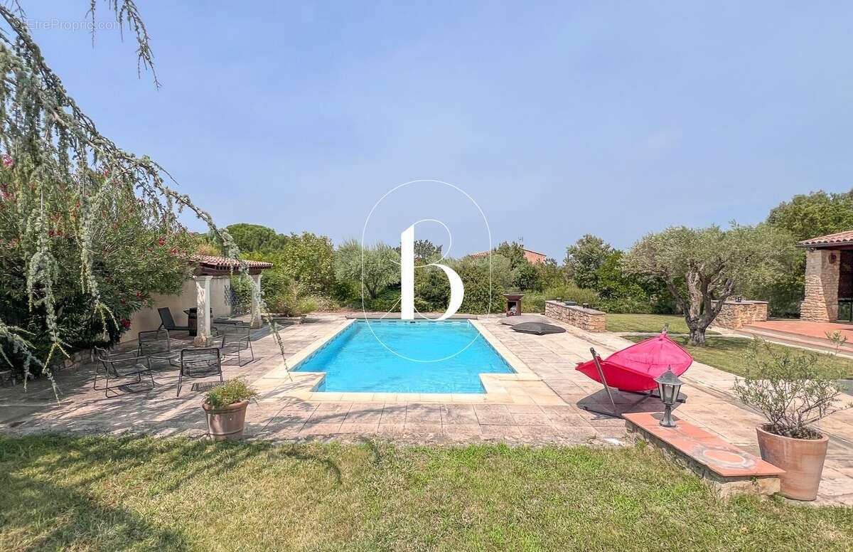 Maison 180 m² à Sabran  - photo 31