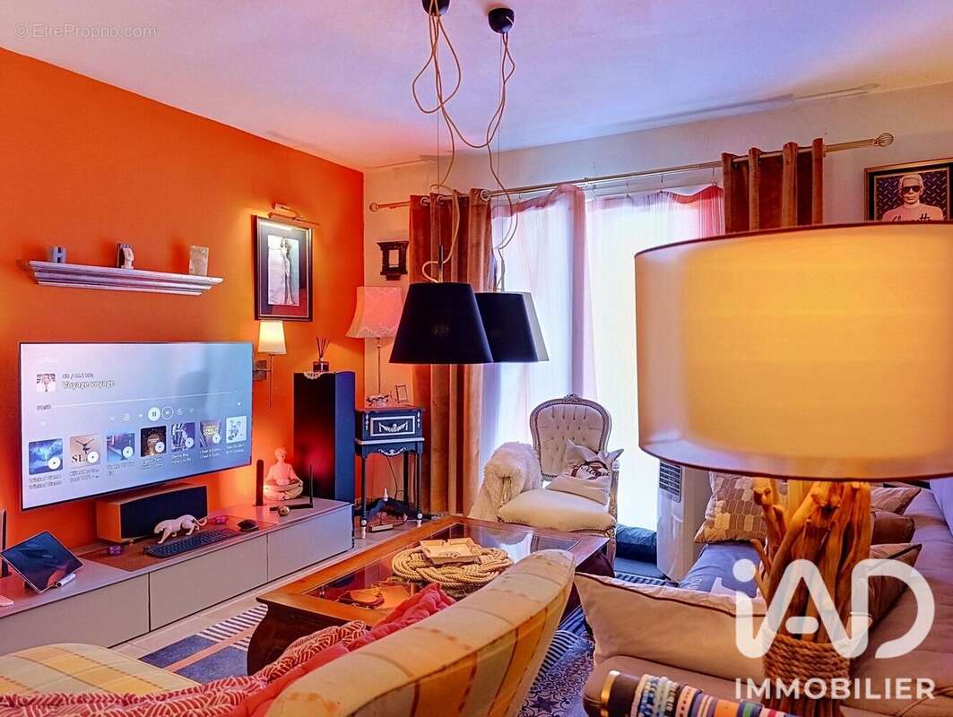 Appartement 44 m² à Port-Des-Barques  - photo 4