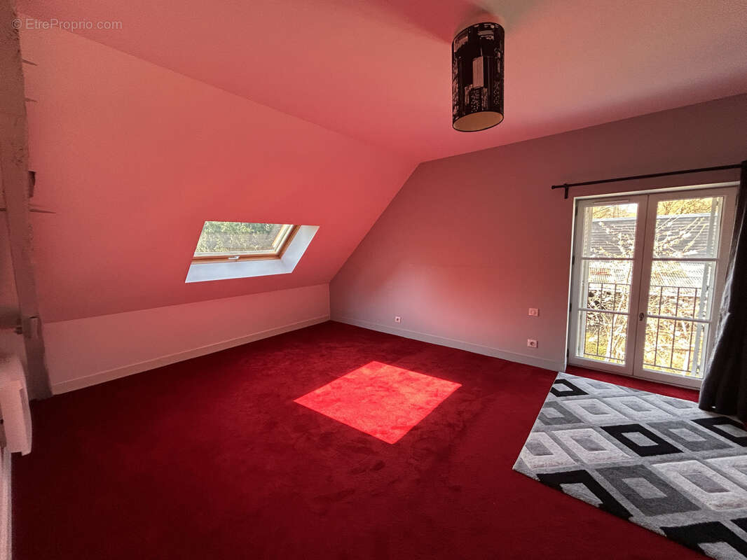 Maison à SAINT-BRANCHS