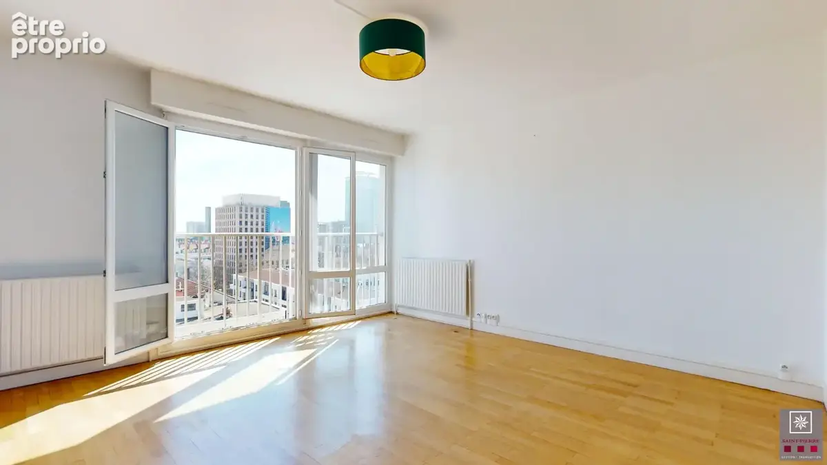 DERNIER ETAGE - T2 avec vue panoramique, cave et parking en s-sol - photo 3