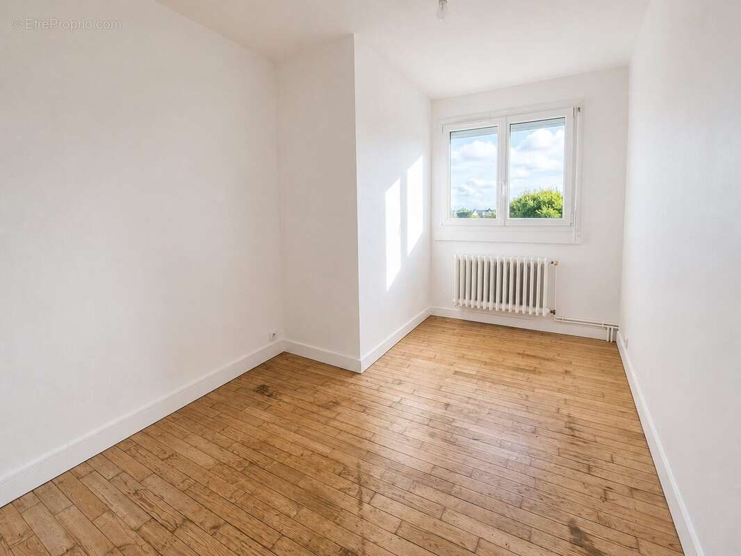 Appartement 57 m² à Lorient  - photo 4