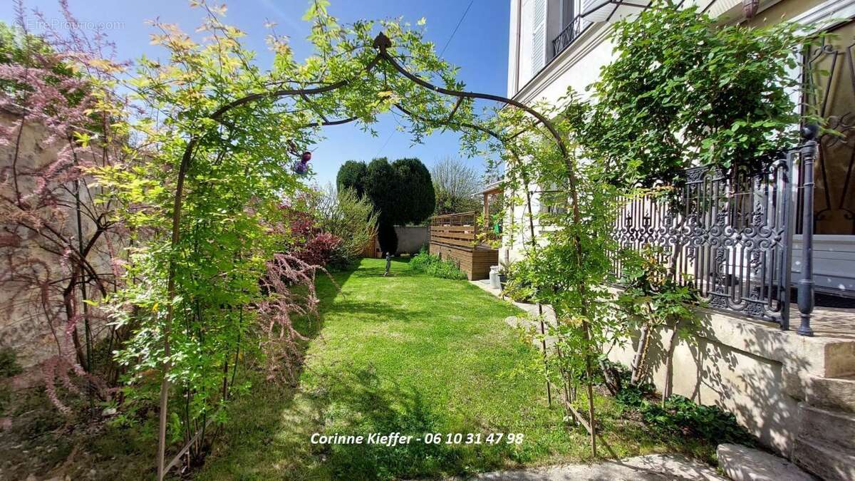 Maison 162 m² à Taverny  - photo 19