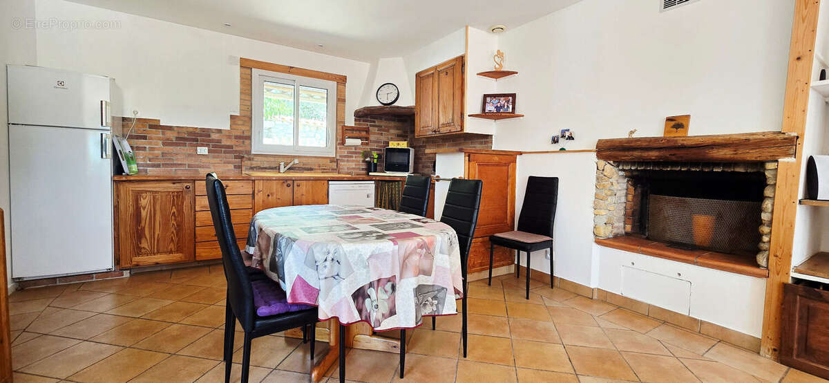 Maison à VINSOBRES