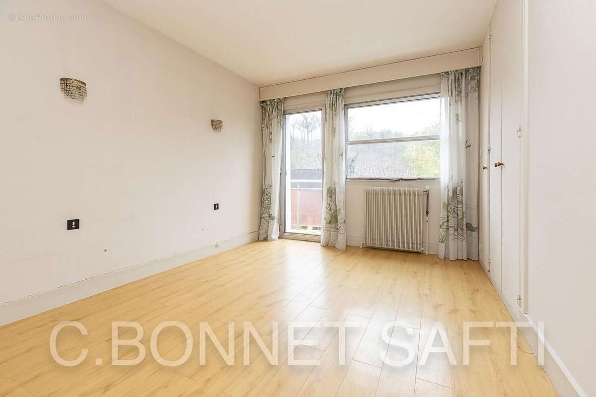 Photo 6 - Maison à JOUY-EN-JOSAS