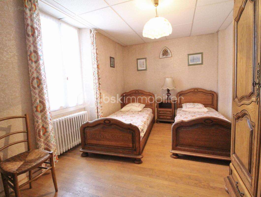 Charmante maison familiale aux beaux volumes - photo 7