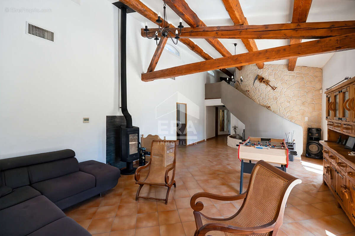 Maison à BOUC-BEL-AIR